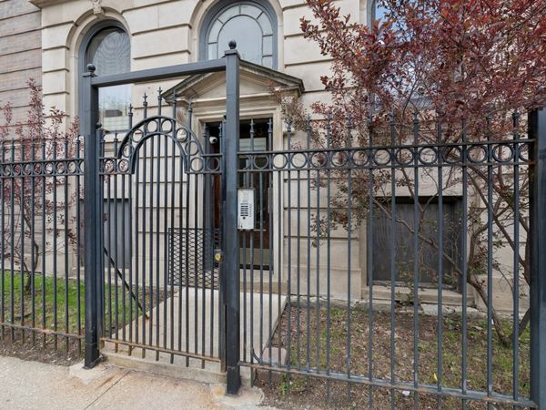 923 E 61st Street , Unit 2, Chicago, IL 60637