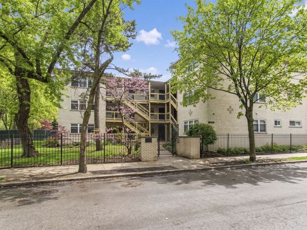 4258 N Greenview Avenue , Unit 3E, Chicago, IL 60613