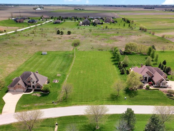 10127 W Tall Grass Lane , Monee, IL 60449