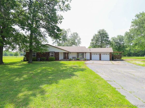 19110 E 97th Street, Broken Arrow, OK 74012