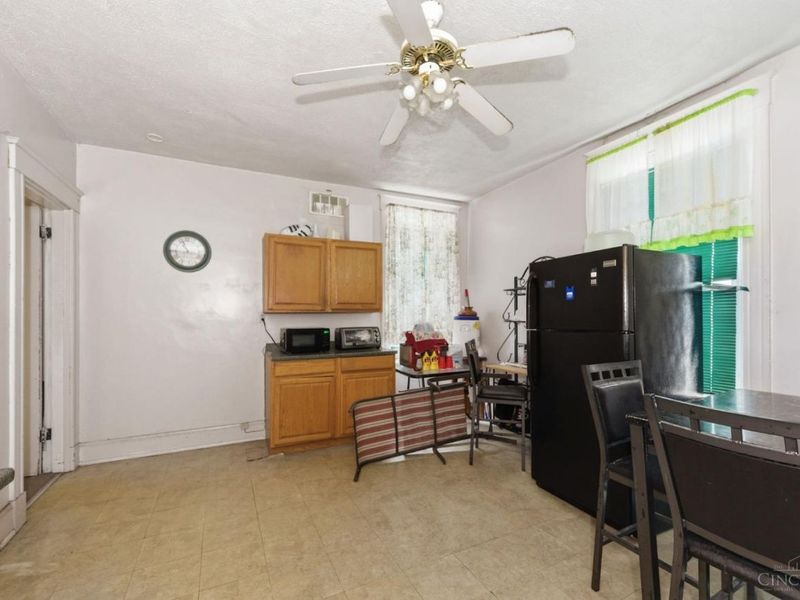 1907 Highland Avenue, Cincinnati, OH 45219 Photo 24