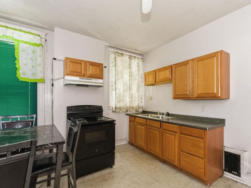 1907 Highland Avenue, Cincinnati, OH 45219 Photo 25