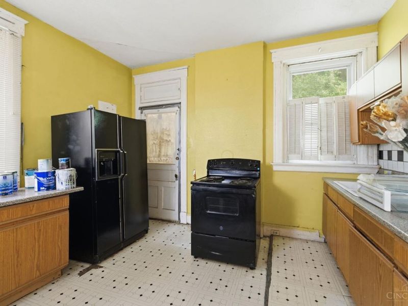 1907 Highland Avenue, Cincinnati, OH 45219 Photo 28