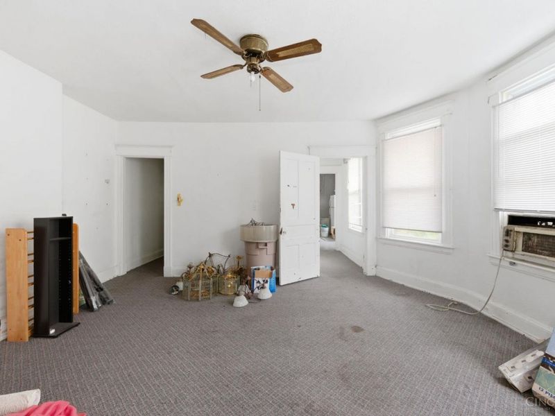 1907 Highland Avenue, Cincinnati, OH 45219 Photo 44