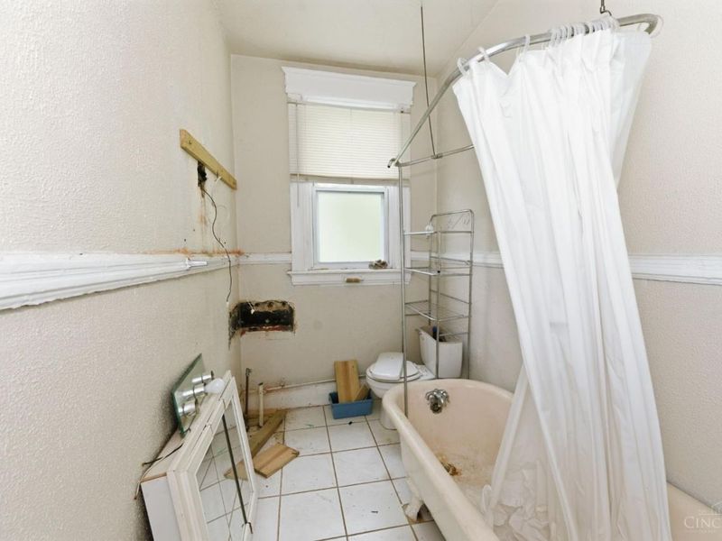 1907 Highland Avenue, Cincinnati, OH 45219 Photo 45