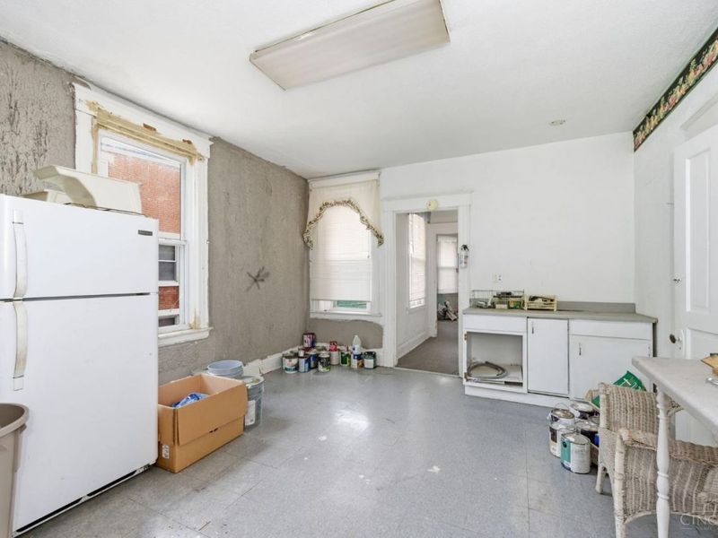 1907 Highland Avenue, Cincinnati, OH 45219 Photo 48