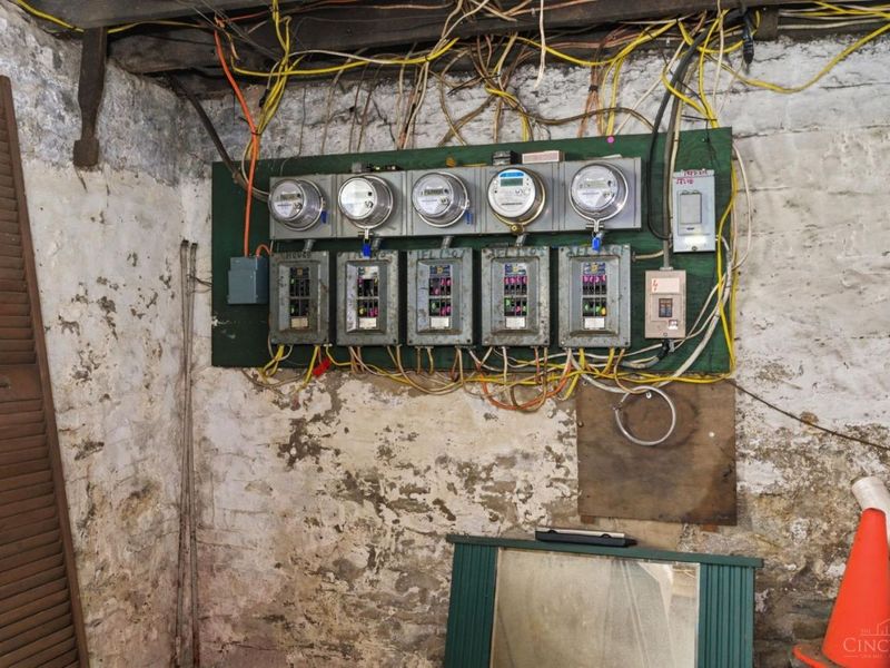 1907 Highland Avenue, Cincinnati, OH 45219 Photo 58