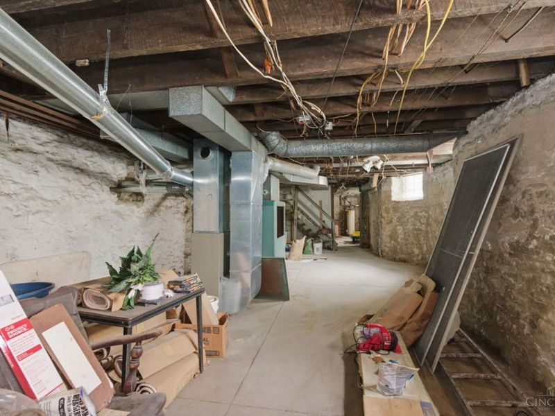 1907 Highland Avenue, Cincinnati, OH 45219 Photo 59