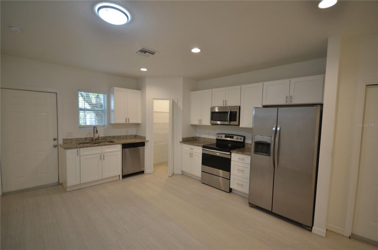 3303 Armstrong Court, Fort Myers, FL 33916 Photo