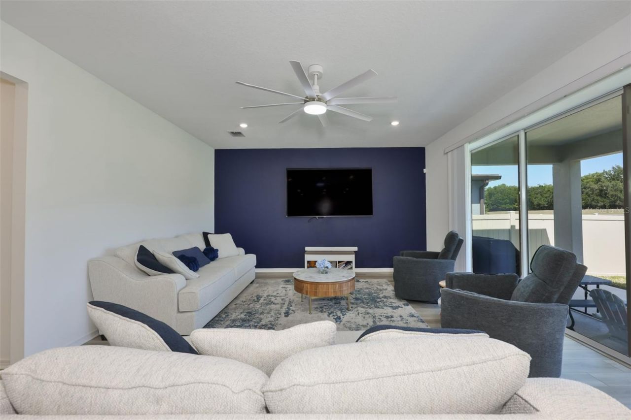 3070 Forest Meadow Avenue, Valrico, FL 33594 Photo