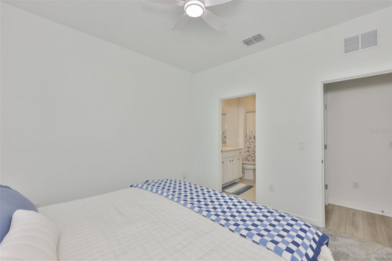 3070 Forest Meadow Avenue, Valrico, FL 33594 Photo