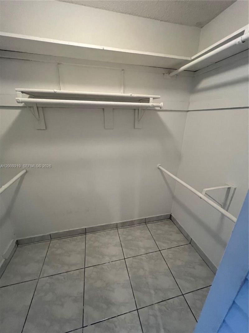 250 180th Dr, Unit 254, Sunny Isles Beach, FL 33160 Photo