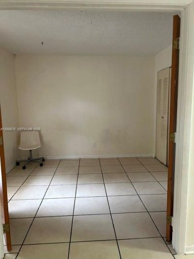 1761 Bayberry Dr, Pembroke Pines, FL 33024 Photo