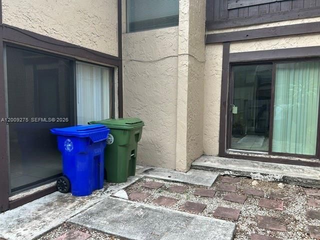 1761 Bayberry Dr, Pembroke Pines, FL 33024 Photo