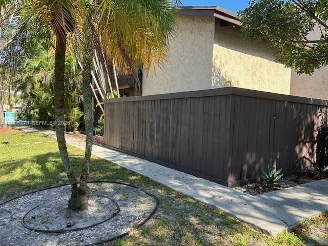 1761 Bayberry Dr, Pembroke Pines, FL 33024 Photo