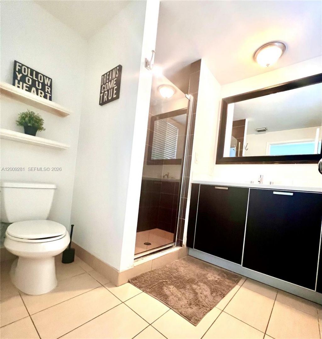 601 11th St, Unit 107, Miami Beach, FL 33139 Photo