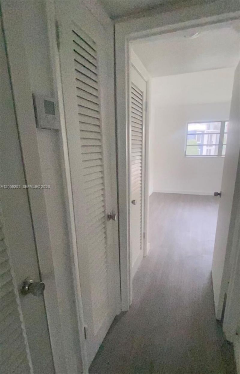 7324 SW 82nd St, Unit B206, Miami, FL 33143 Photo