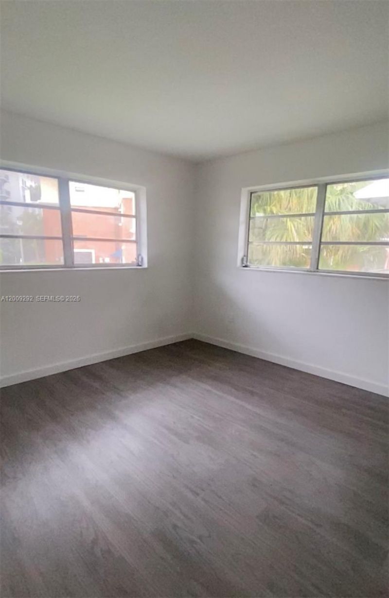 7324 SW 82nd St, Unit B206, Miami, FL 33143 Photo