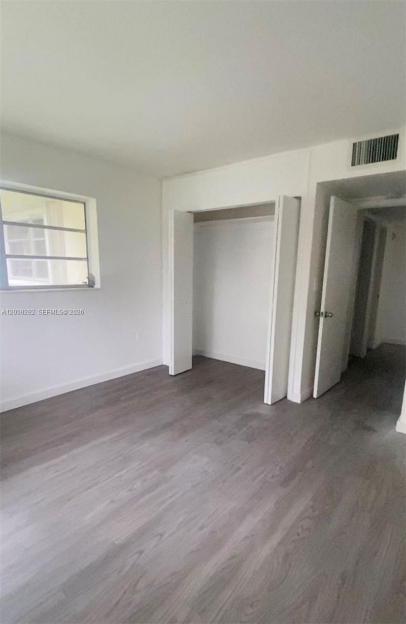 7324 SW 82nd St, Unit B206, Miami, FL 33143 Photo