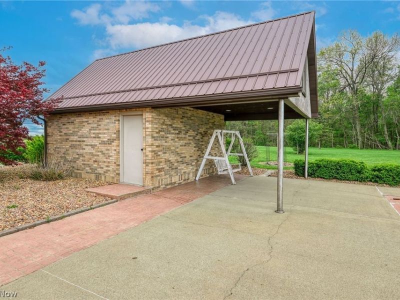 46675 Clarkson Rd, Rogers, OH 44455 Photo 33