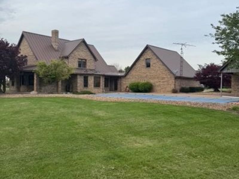 46675 Clarkson Rd , Rogers, OH 44455 Photo 4