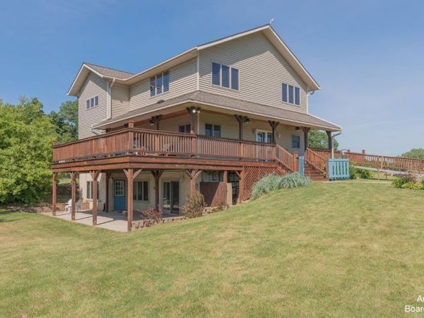 12322 Mccollum Road, Clinton, MI 49236