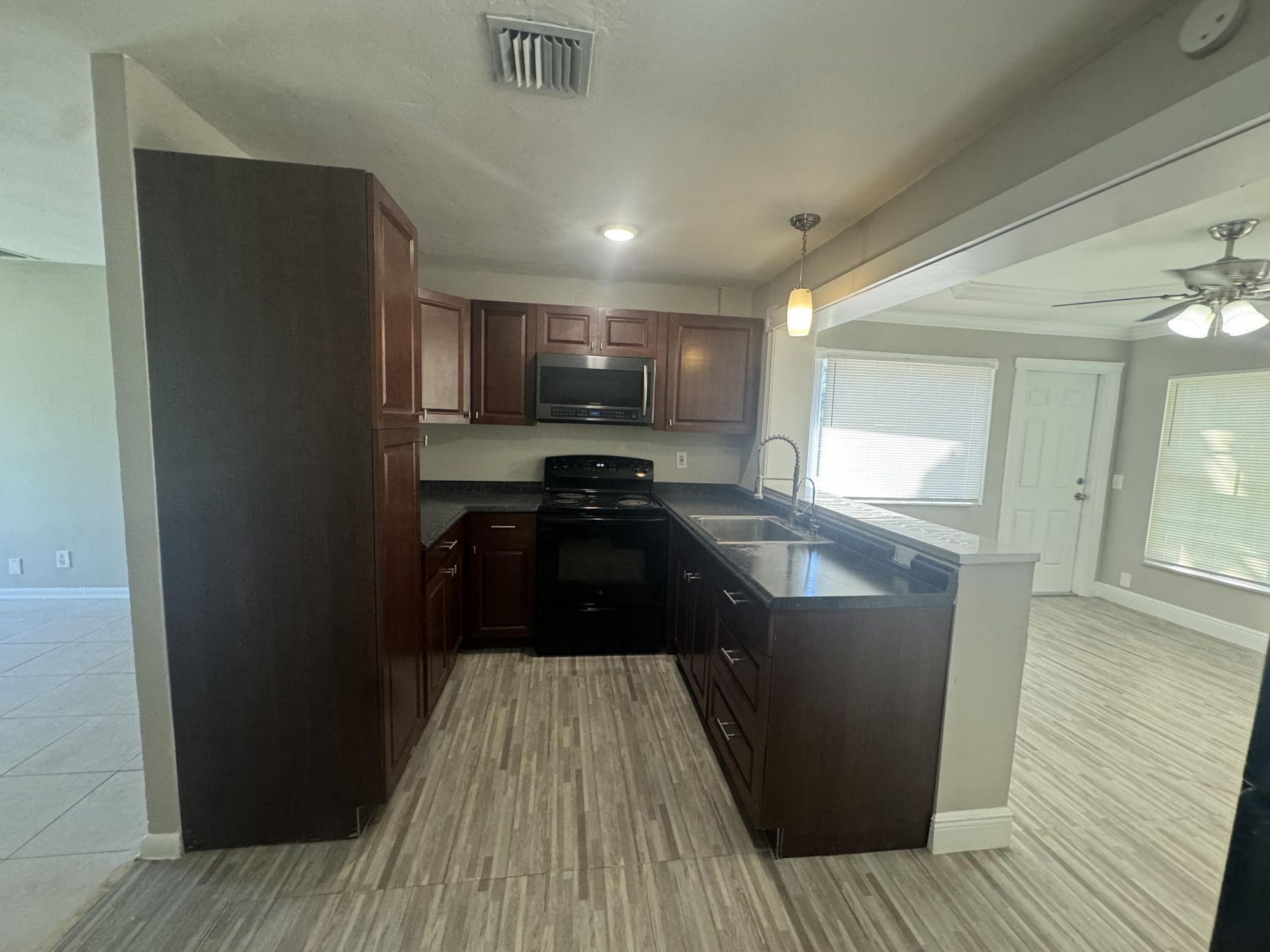 8817 Dania Drive, Palm Beach Gardens, FL 33410 Photo