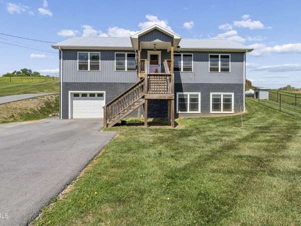 143 Stage Road, Jonesborough, TN 37659