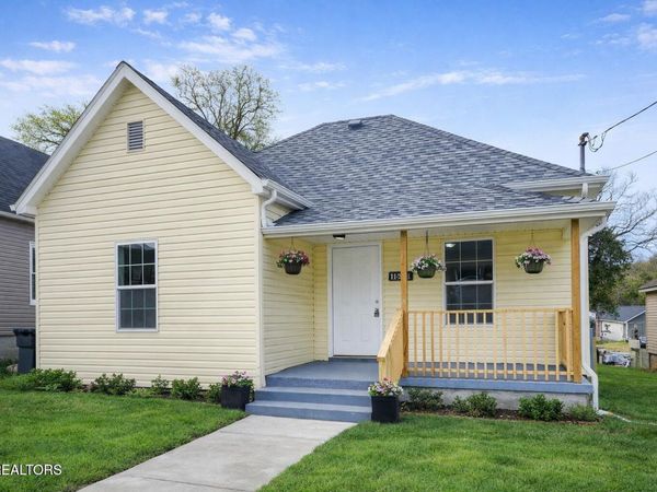 1619 Worth St, Knoxville, TN 37917