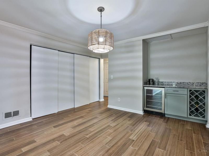 958 Hollytree Drive, Springfield Twp., OH 45231 Photo 16