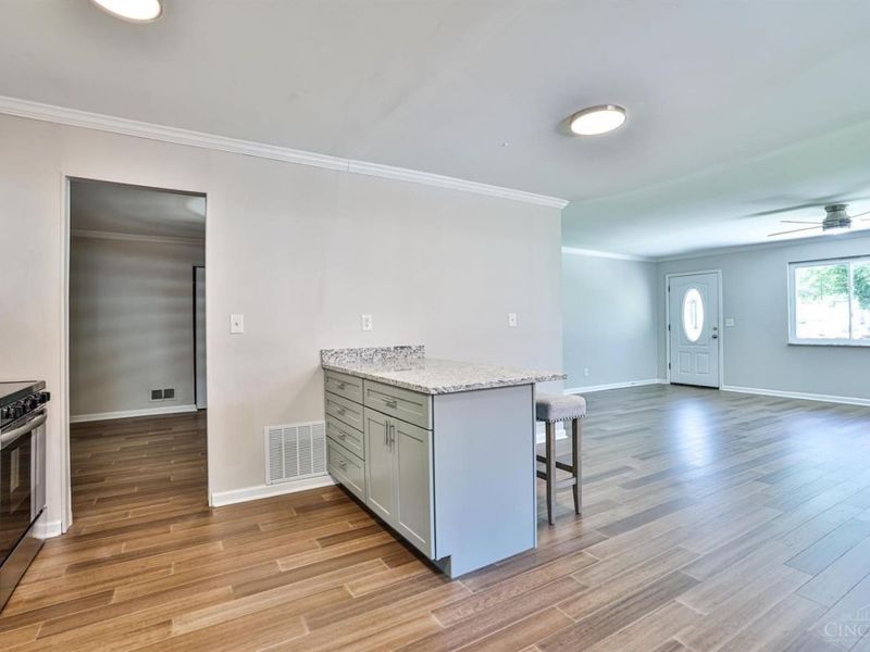 958 Hollytree Drive, Springfield Twp., OH 45231 Photo 22