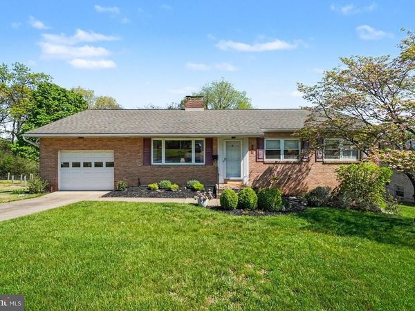 3870 DAWN MAR STREET, HARRISBURG, PA 17111