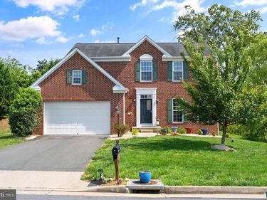 662 HOLLY HILL DR , BARBOURSVILLE, VA 22923
