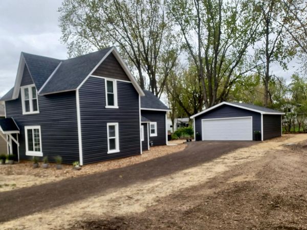 15055 Upper 63rd Street N, Stillwater, MN 55082