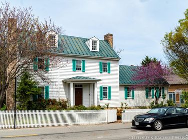 111 S Jefferson St , Lexington, VA 24450