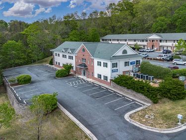 Crossing Ln , Lexington, VA 24450