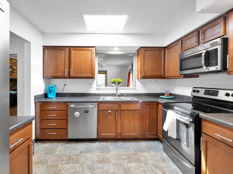 6625 Red Coach Lane, Reynoldsburg, OH 43068 Photo 6