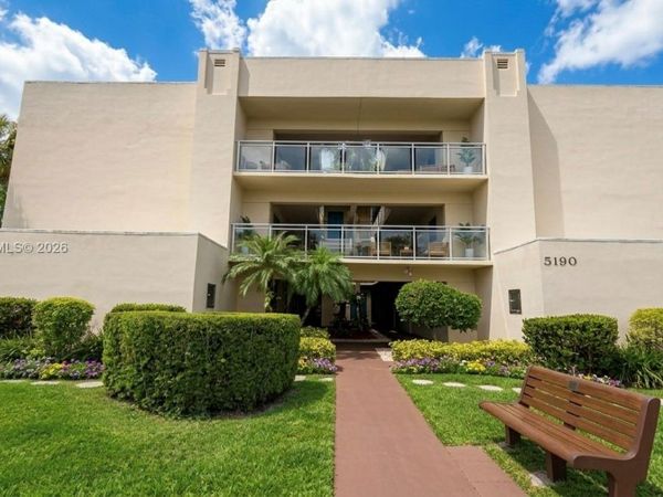 5190 Las Verdes Cir , Unit 115, Delray Beach, FL 33484