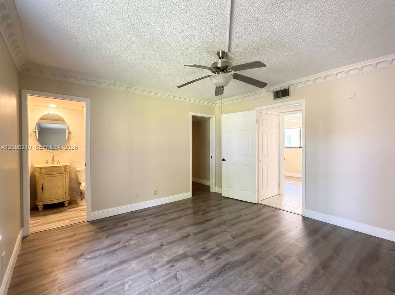 5190 Las Verdes Cir , Unit 115, Delray Beach, FL 33484 Photo