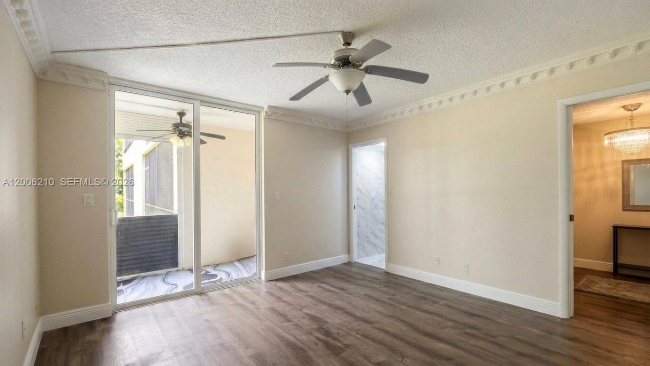 5190 Las Verdes Cir , Unit 115, Delray Beach, FL 33484 Photo
