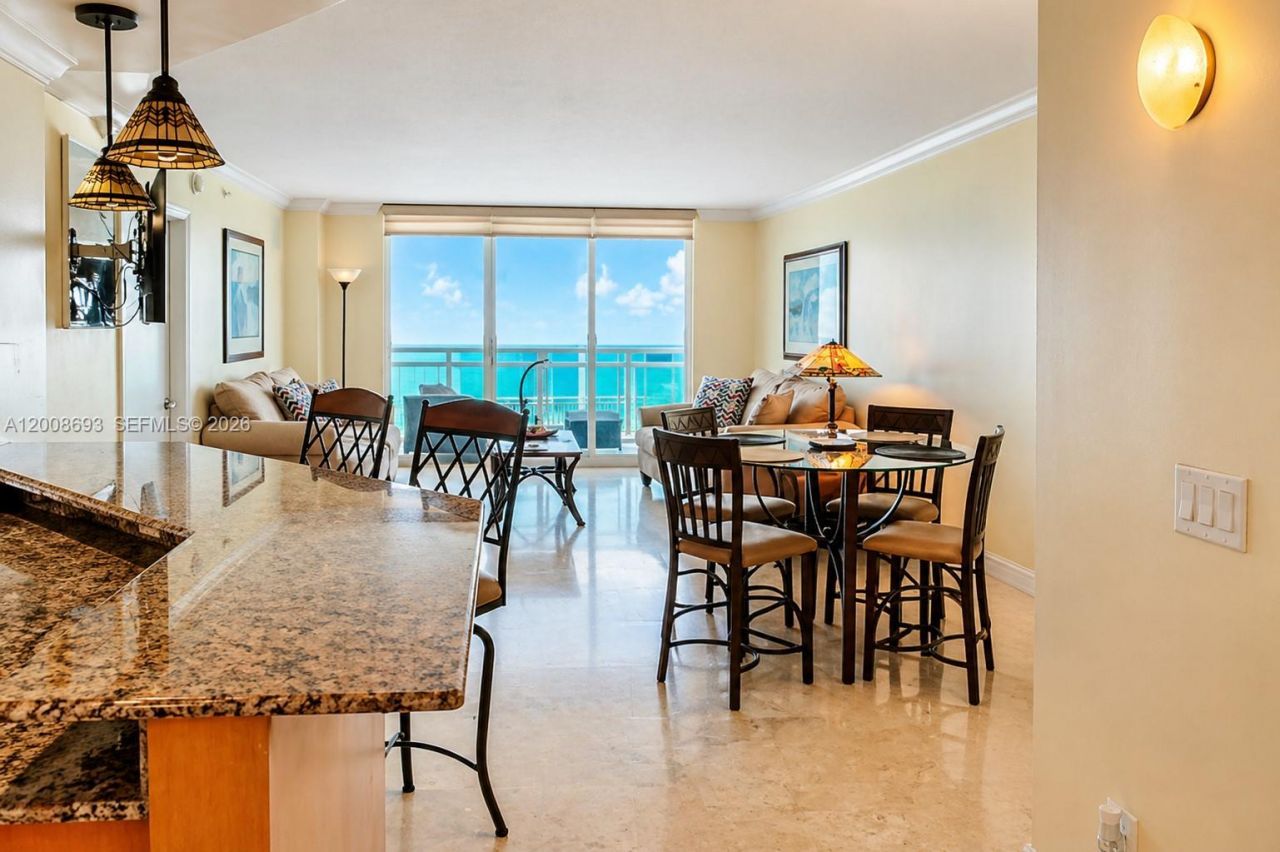 6917 Collins Ave, Unit 1604, Miami Beach, FL 33141 Photo