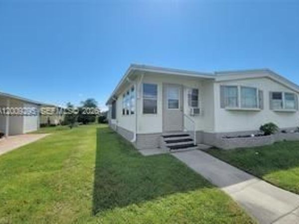 10 Hay St. , Alva, FL 33920