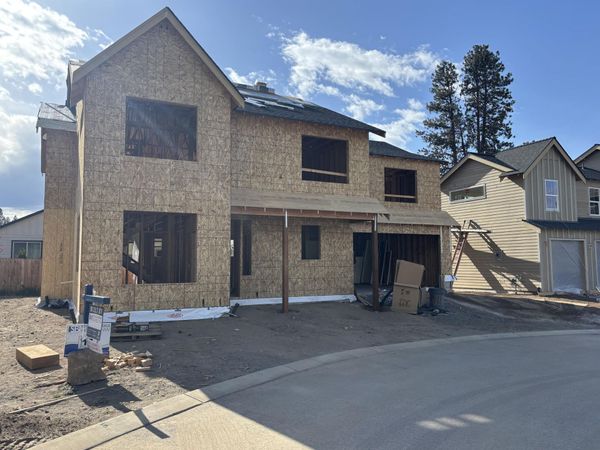 61434 SE Daybreak Court, Unit 13, Bend, OR 97702