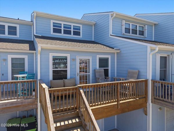 3 Bermuda Landing Place , North Topsail Beach, NC 28460