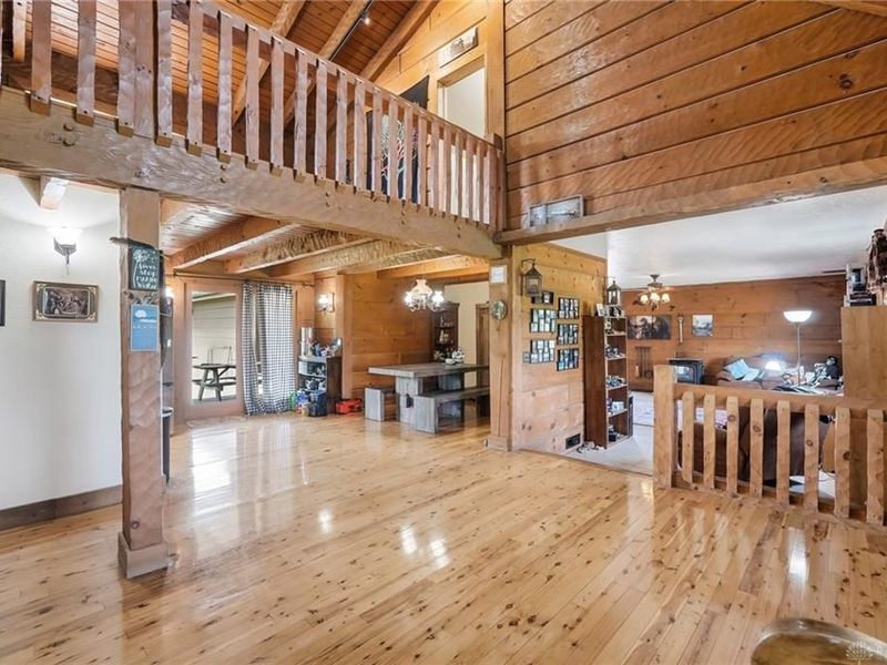255 W Pekin Road, Clearcreek Township, OH 45036 Photo 14