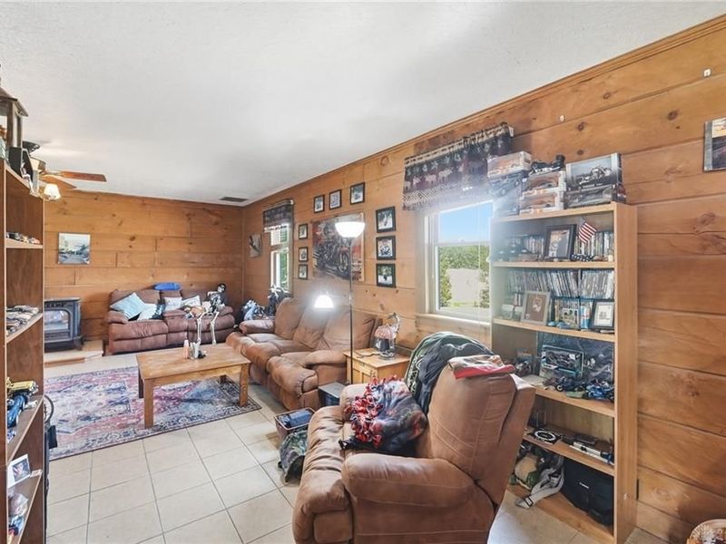 255 W Pekin Road, Clearcreek Township, OH 45036 Photo 17