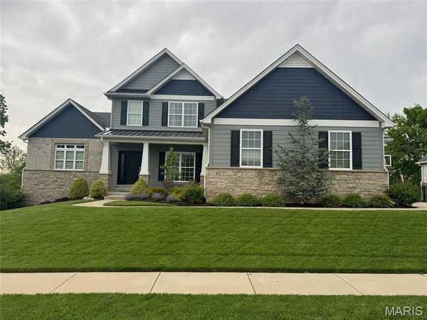 917 Silver Buck Lane , Chesterfield, MO 63005