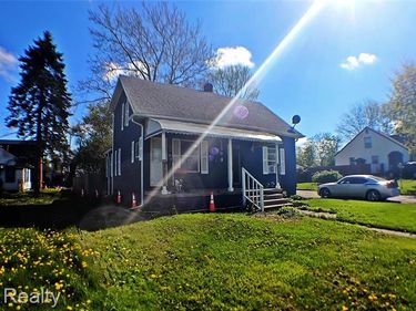 949 Boston Unit A Avenue, Waterford Twp, MI 48328