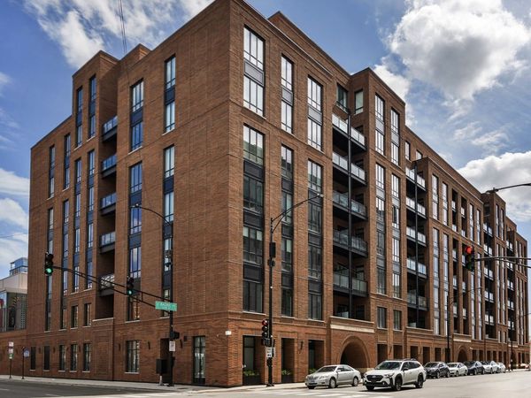 305 S Racine Avenue , Unit 2A, Chicago, IL 60607