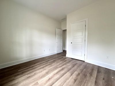 1833 Woodland Road Photo 11